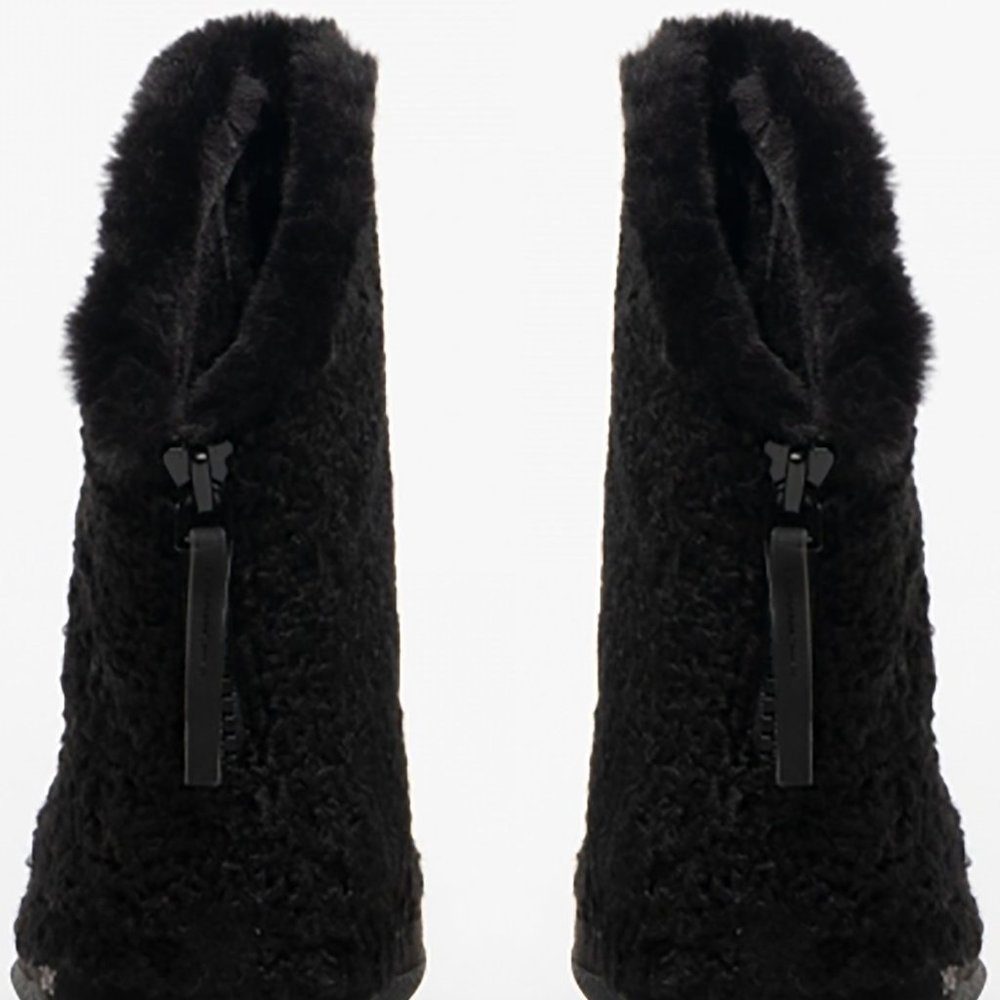 TOMS Women's Plush Faux bootie slippers - Picture 3 of 12